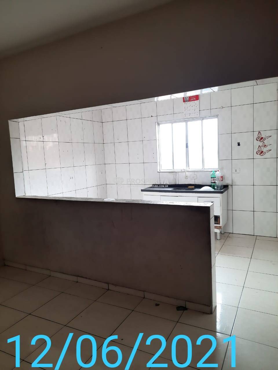 Casa à venda com 4 quartos, 160m² - Foto 1